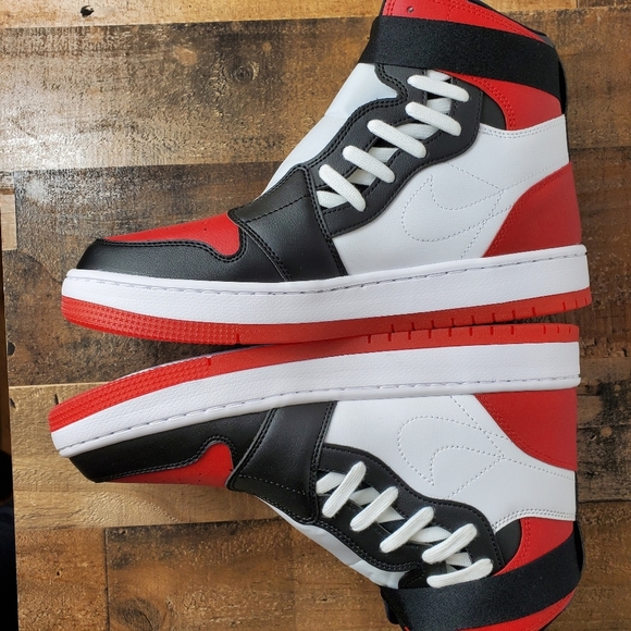 NEW Nike Air Jordan 1 Retro Nova XX Bred Toe - Picture 4 of 10